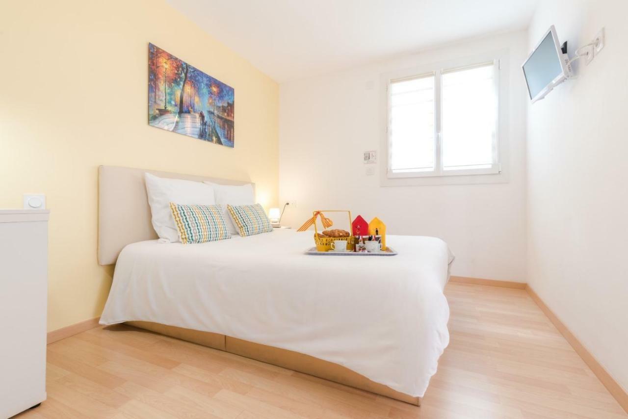 Thues Neuf - Perpignan City Room Екстериор снимка